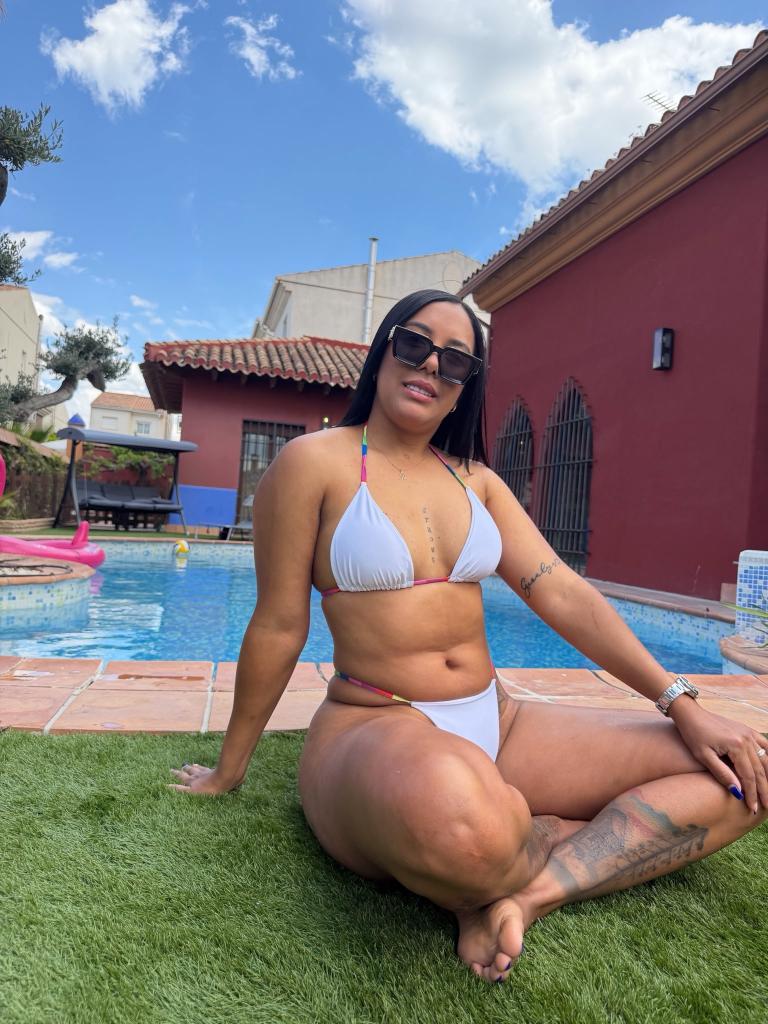 Chica busca chico en Murcia: Chica busca chico