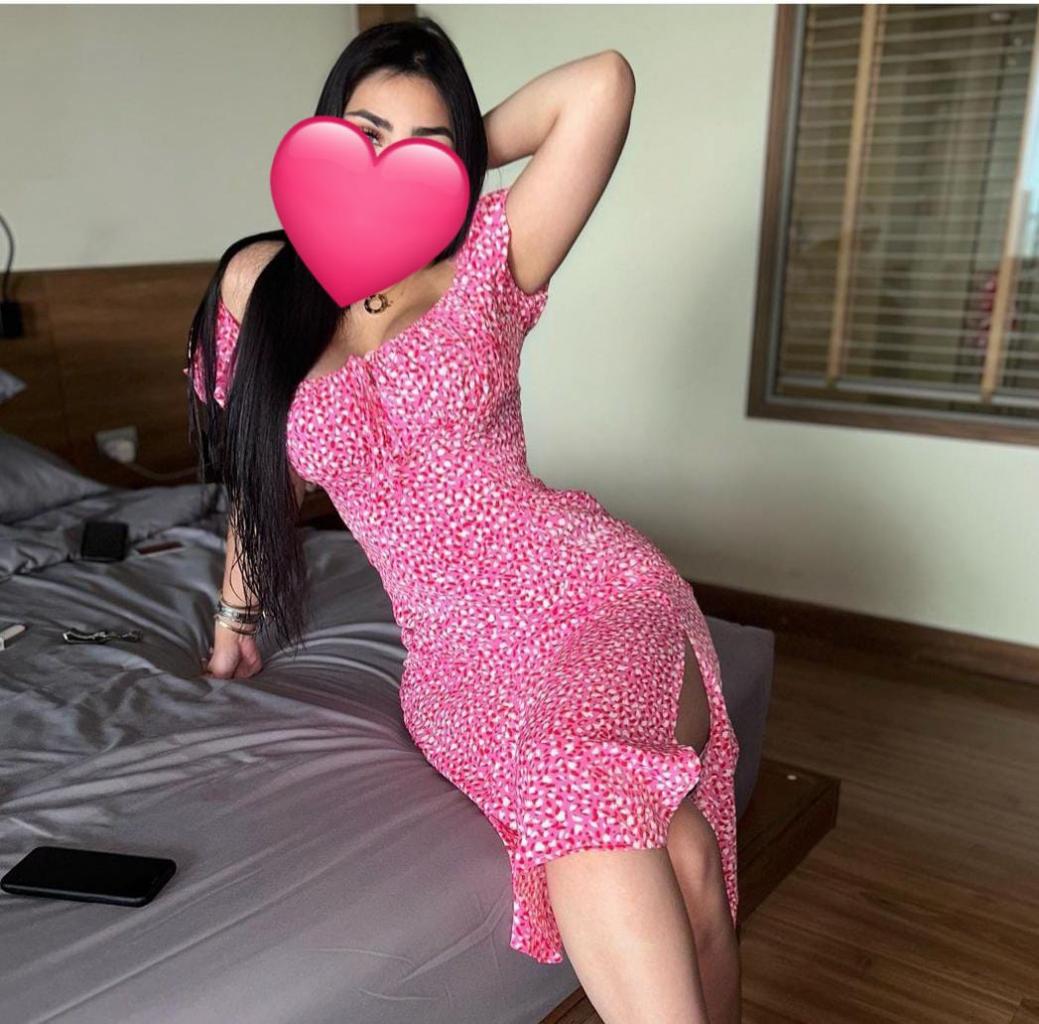 Chica busca chico en Cádiz: 
