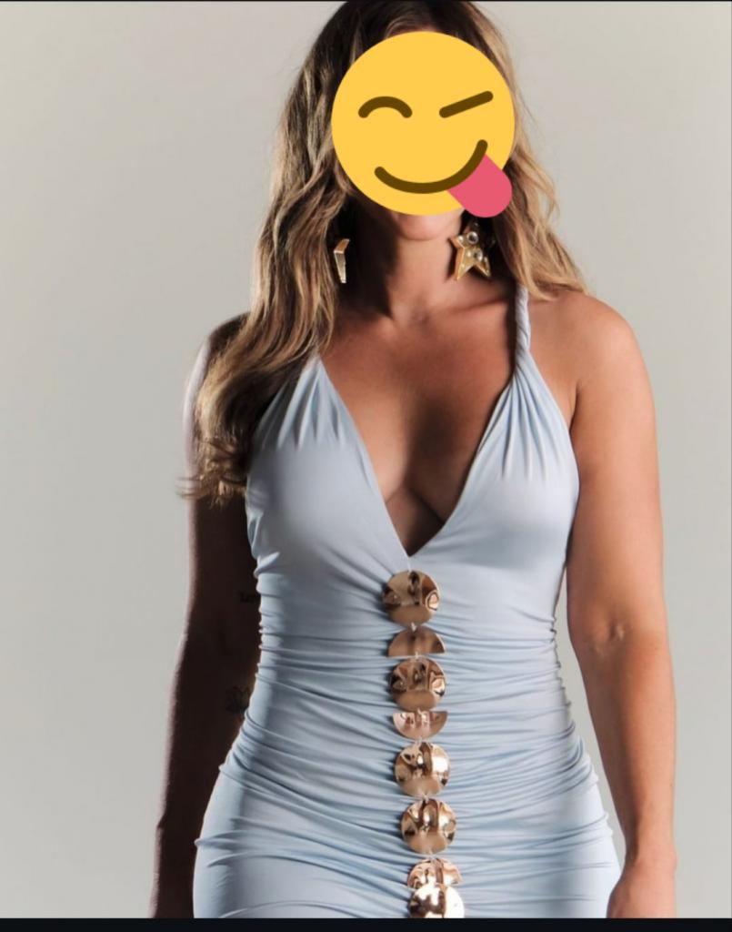 698816291: Chica busca chico en Barcelona
