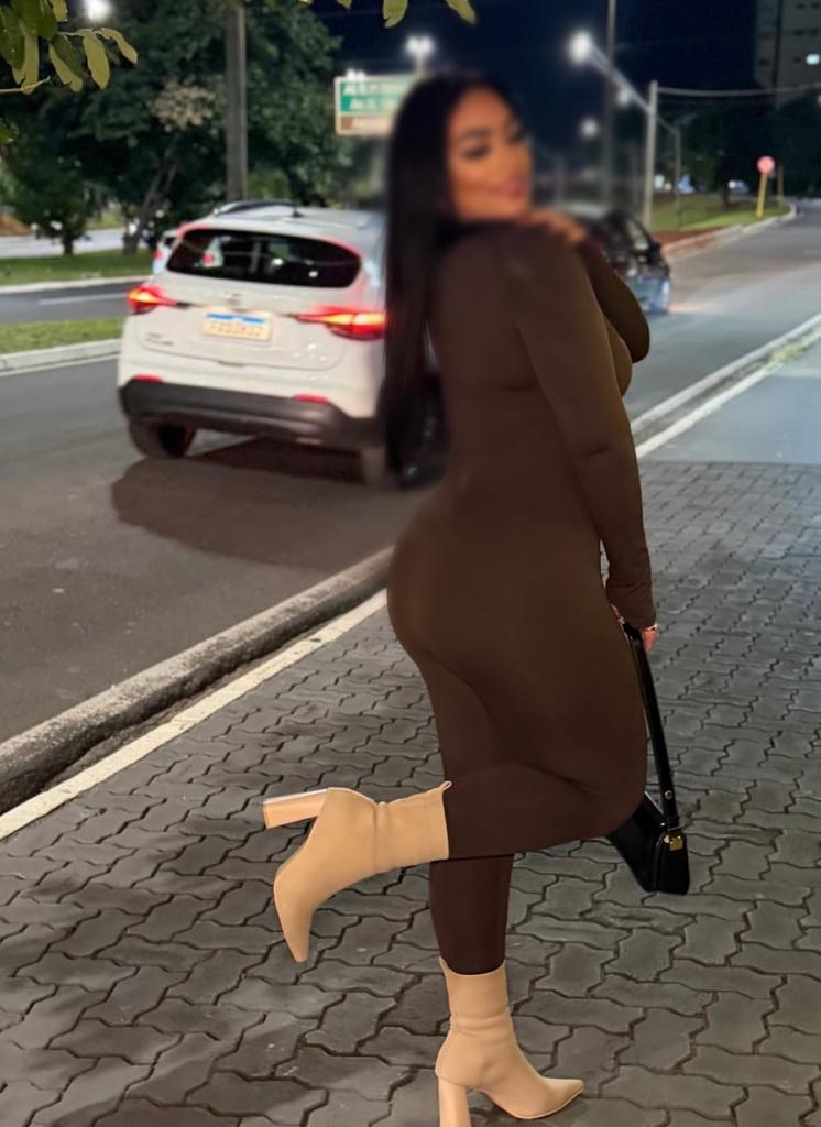 Chica busca chico en Orense: 