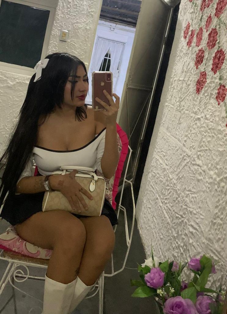 Chica busca chico en Las Palmas: Chica busca chico
