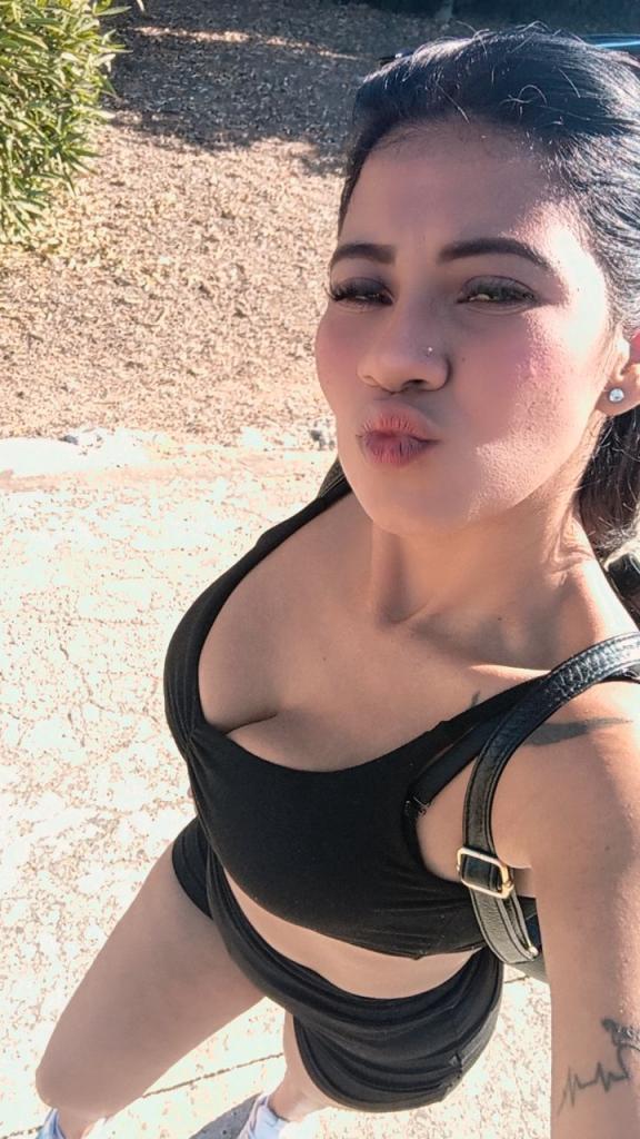 643048478: Chica busca chico en Cádiz