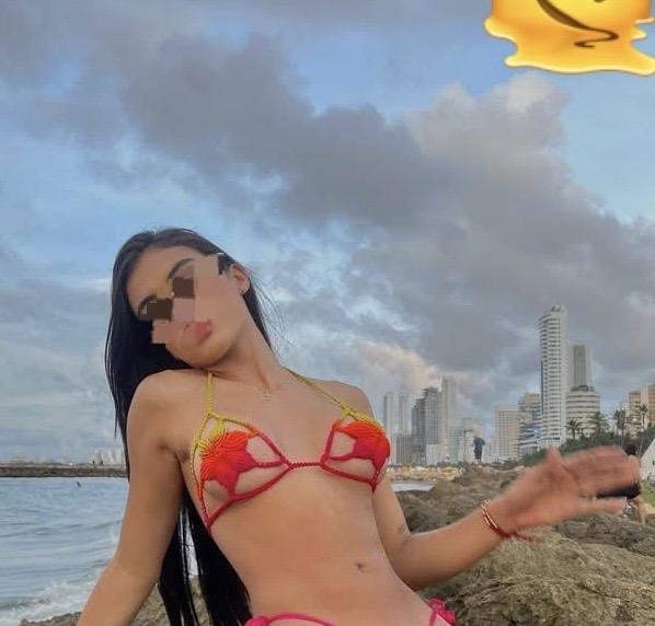 Chica busca chico en Huelva: 