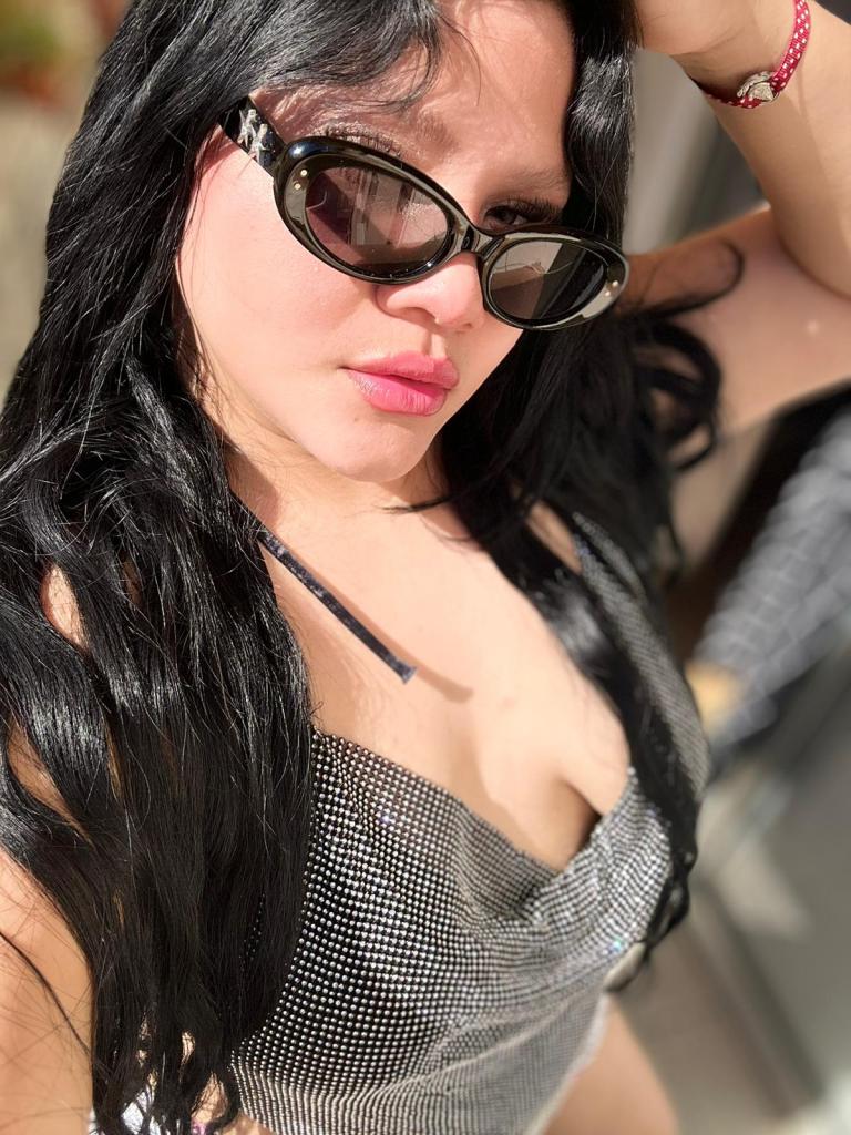Chica busca chico en Sevilla: 