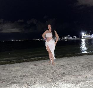 642393728: Chica busca chico en Murcia