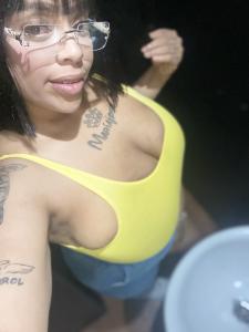 613898305: Chica busca chico en Alicante