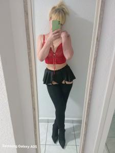 664250334: Chica busca chico en Gerona