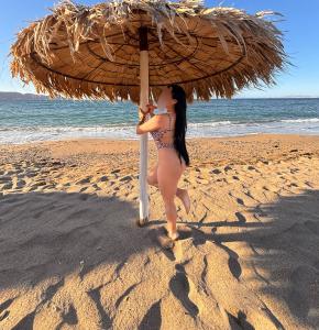 643840168: Chica busca chico en León