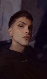 654510462: Chico busca chica en Valencia