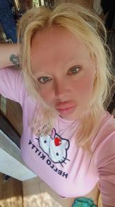 643233681: Chica busca chico en Tarragona