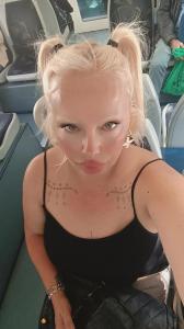 643233681: Chica busca chico en Tarragona
