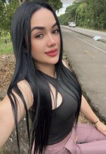 642393728: Chica busca chico en Murcia