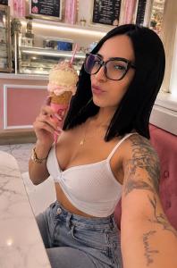 743005104: Chica busca chico en Zaragoza
