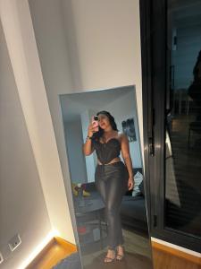 607059723: Chica busca chico en La Coruña