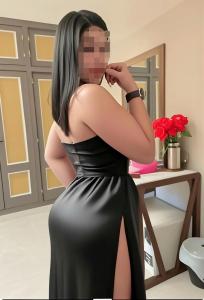 631700992: Chica busca chico en Málaga