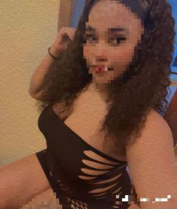 612277088: Chica busca chico en Valencia