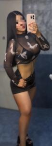 643476169: Chica busca chico en Sevilla