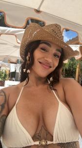 671445459: Chica busca chico en Mallorca