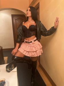 664718727: Transexual en Álava