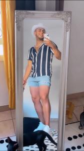 643023847: Chico busca chica en Valencia