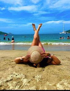 613415398: Chica busca chico en Cádiz