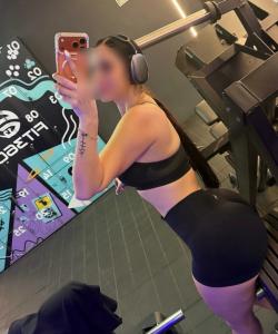 613214253: Chica busca chico en Madrid