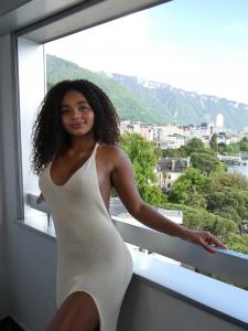607827908: Chica busca chico en Málaga