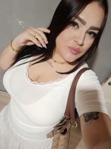 647245525: Chica busca chico en Mallorca