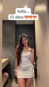 672877469: Chica busca chico en León