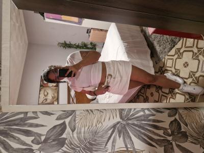 612456911: Chica busca chico en Zaragoza