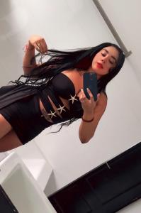 641211698: Chica busca chico en Tarragona