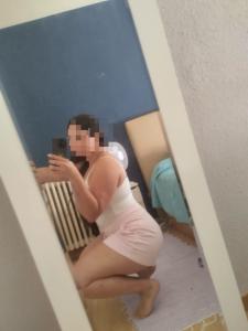 604234241: Chica busca chico en León