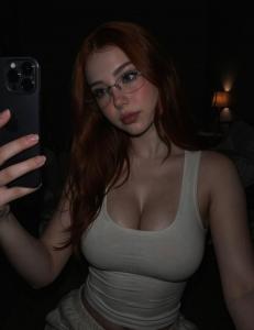 612436309: Chica busca chico en Tarragona