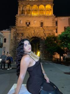 679160776: Chica busca chico en Alicante
