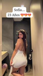 672877469: Chica busca chico en León