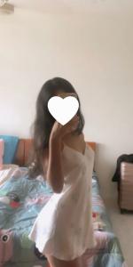 672838474: Chica busca chico en Sevilla