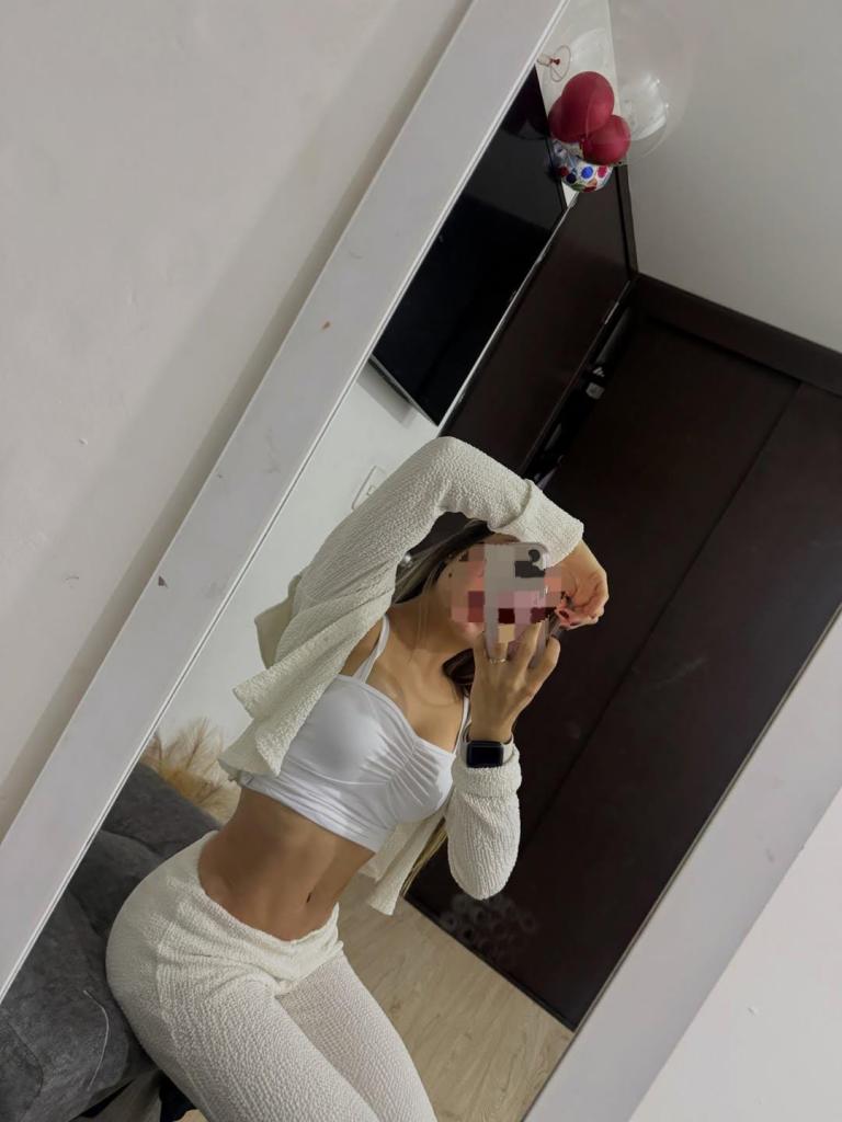 Chica busca chico en Cádiz: 