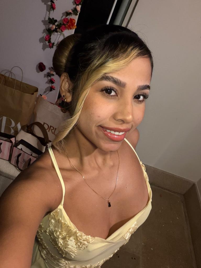 622938380: Chica busca chico en Pontevedra