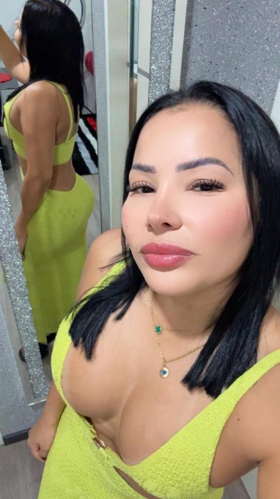 Chica busca chico en Valencia: Chica busca chico