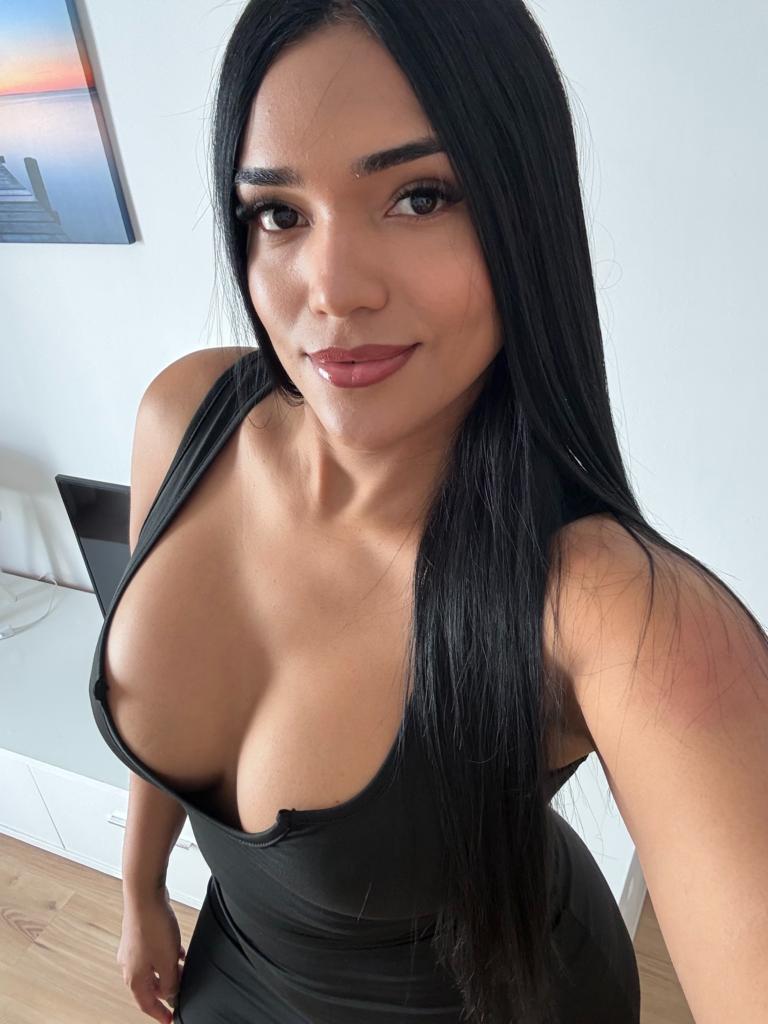 Chica busca chico en Zaragoza: 