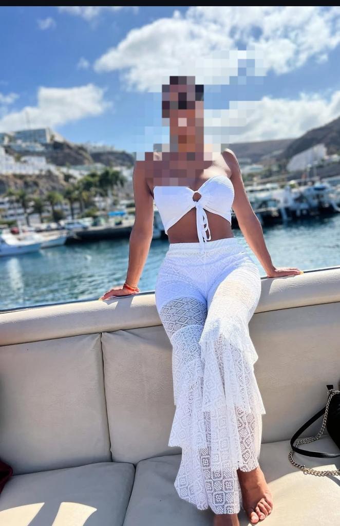 Chica busca chico en Almería: 