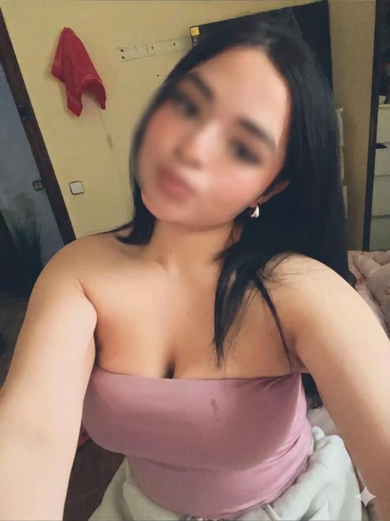 Chica busca chico en Barcelona: 