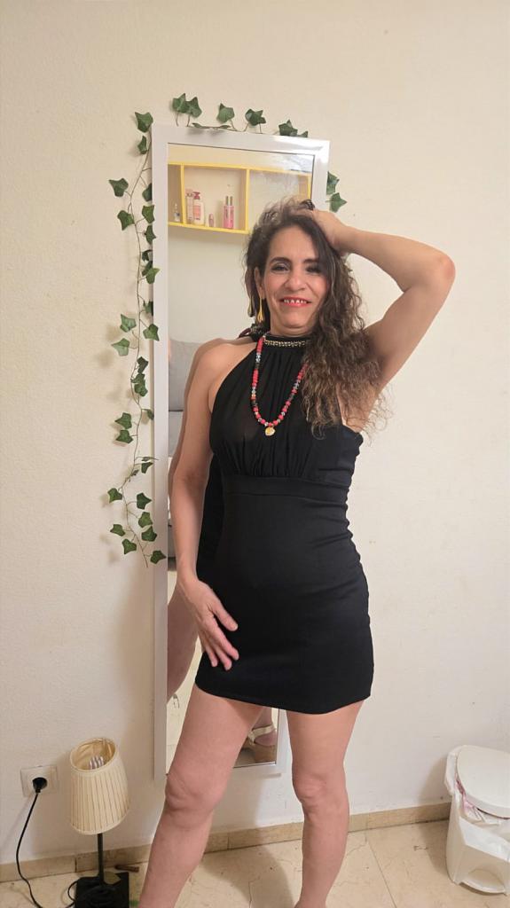 612210519: Chica busca chico en Córdoba