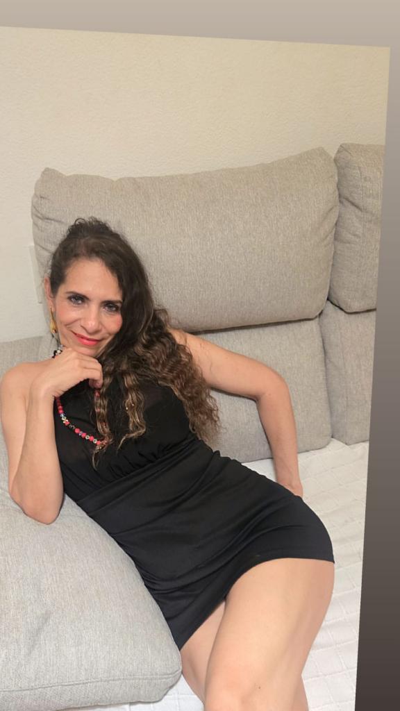 612210519: Chica busca chico en Córdoba