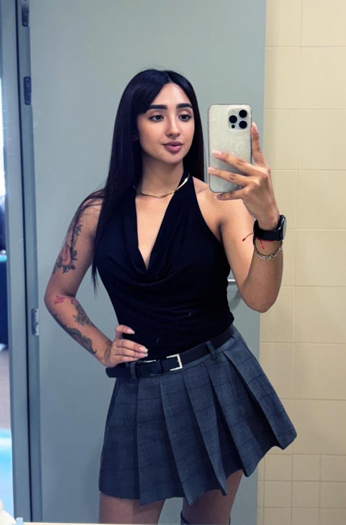 661131294: Chica busca chico en Málaga