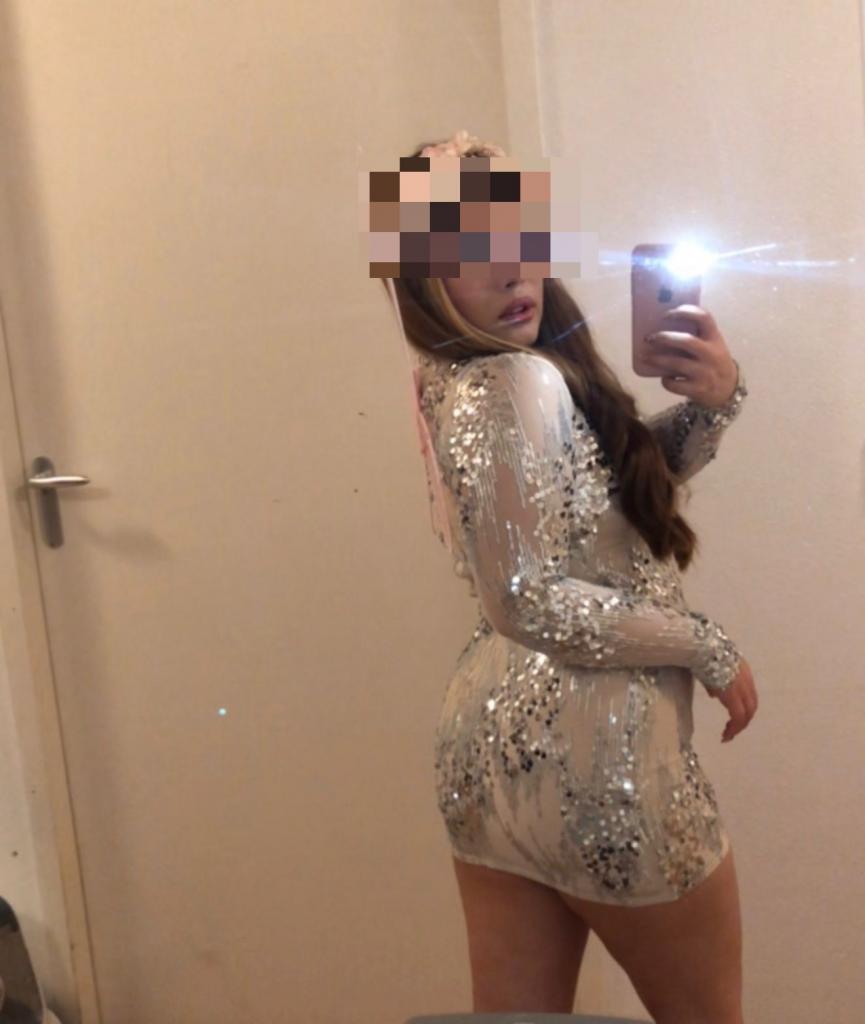 Chica busca chico en Cantabria: Chica busca chico