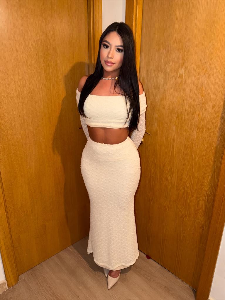 Chica busca chico en Zaragoza: Chica busca chico