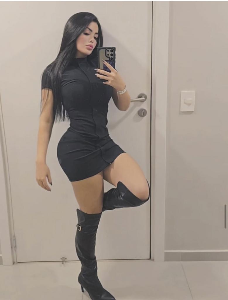 Chica busca chico en Huelva: 