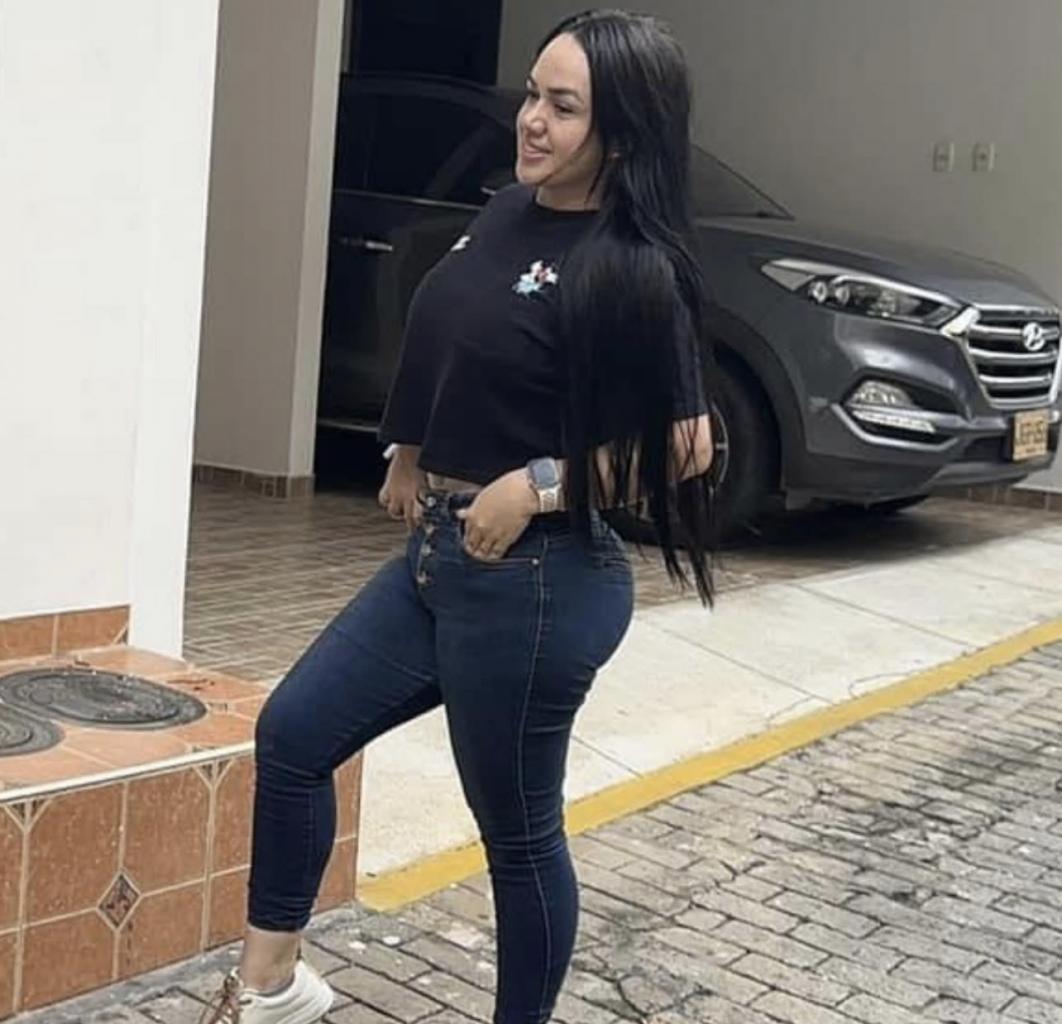 642393728: Chica busca chico en Murcia
