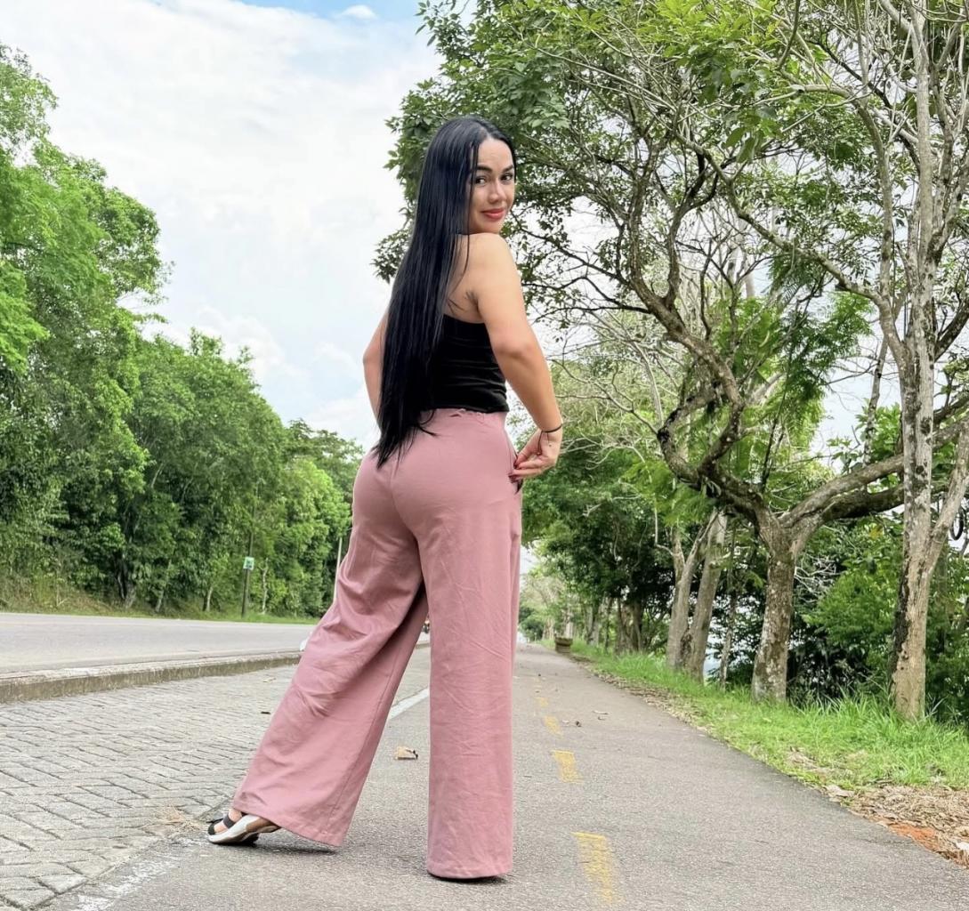 642393728: Chica busca chico en Murcia